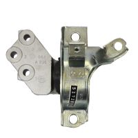 Motorfäste fram höger