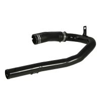 Ladda luftslangen till höger om laddkylaren