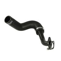 Ladda luftslangen till höger till turbon