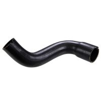 Ladda luftslangen på laddluftkylaren till M