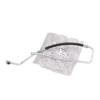 A/C-ledning från kompressorn till kondensorn