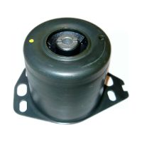 Motorfäste fram vänster