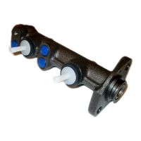 Huvudbromscylinder 2 krets 3 X M10 X 1,25 gänga