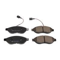 Bromsbelägg fram 2x slitvajer 15 tums däck Magneti Marelli