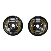 Bromssats förmonterad på ankarplattor vänster/höger