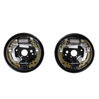 Bromssats förmonterad på ankarplattor vänster/höger