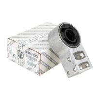 Silent block triangel fram till höger