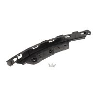 Set med fästen för kåpan på strålkastaren fram till höger