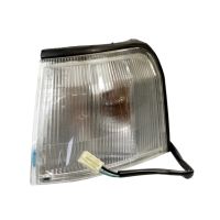 Blinkers fram vänster vit