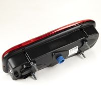 Bakljus bak höger flak med 4 stift för infästning