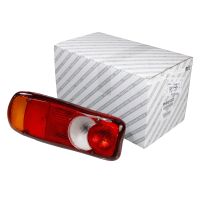 Bakljus bak vänster flak