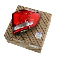 Bakljus till höger utanför