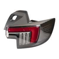 Bakljus till höger utanför