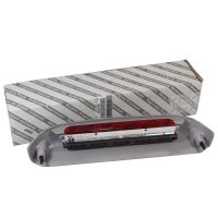 Mittbromsljus med bakdörrar