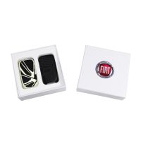 Nyckelskyddset svartvitt fluorescerande med mönster