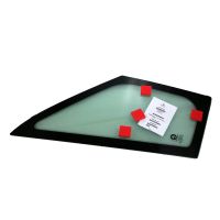 Dörrfönster trekantigt fönster till höger