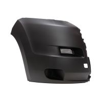 Främre höger stötfångarhörn grundmålad