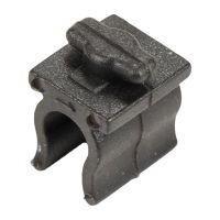 Klämma för motorhuvsstag