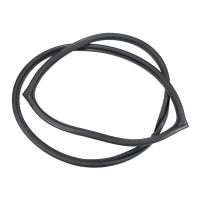 Dörrtätning bakom gummiprofil till vänster