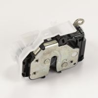 Dörrstängnings- och öppningsmekanism