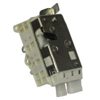 Dörrstängnings- och öppningsmekanism