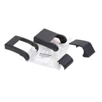 Set med kåpor för bakdörrens gångjärn till höger