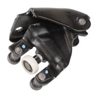 Mittdörrstyrning på sidan, löpskena för skjutdörren till höger