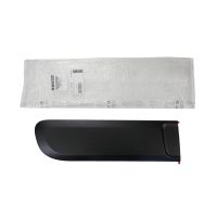 Dörrlist baktill till höger