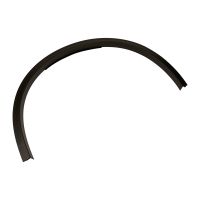 Dekorlist på utsidan av fendern till höger fram