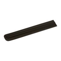 Dekorlist på sidan av främre vänstra dörren