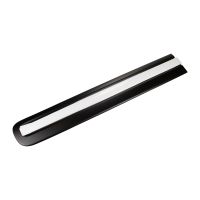 Dekorlist framtill vänster på dörren