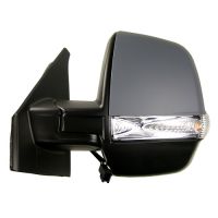 Vänster ytterspegel är elektriskt grundad