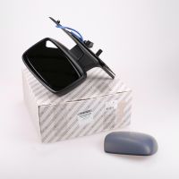 Fällbar, eluppvärmd ytterspegel till vänster