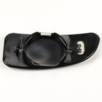 Ytterspegelglas, nedre vänster, eluppvärmd