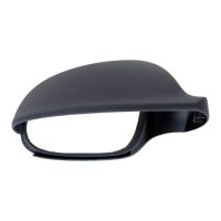 Ytterspegelkåpa till höger grundmålad