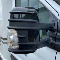 Set med spegelskyddskåpor svarta