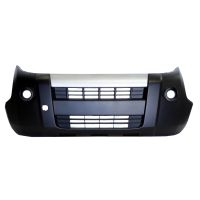 Svart främre stötfångare