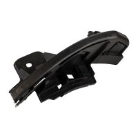 Stötfångarfäste bak höger