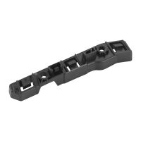 Stötfångarfäste fram höger