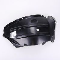 Hjulhusskydd fram till höger