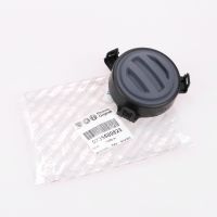 Främre vänstra stötfångarskyddet grundmålat