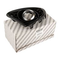 Kåpa till höger på främre stötfångaren