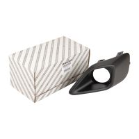 Kåpa till höger på den främre stötfångaren