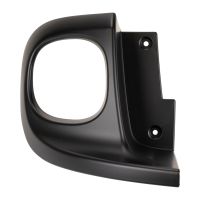 Kåpa i hörnet av den bakre stötfångaren till vänster