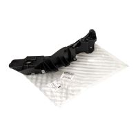 Hållare för främre stötfångaren till höger