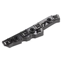 Fäste för bakre stötfångaren till vänster