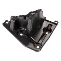 Fäste för bakre vänstra nedre stötfångaren