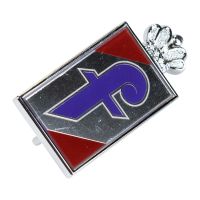 Farina emblem fast på sidan