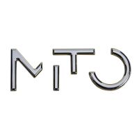 Bokstäver *Mito* på baksidan