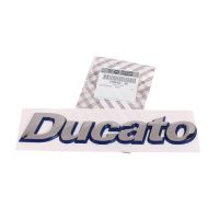 Fiat Ducato emblem med bokstäver "Ducato"